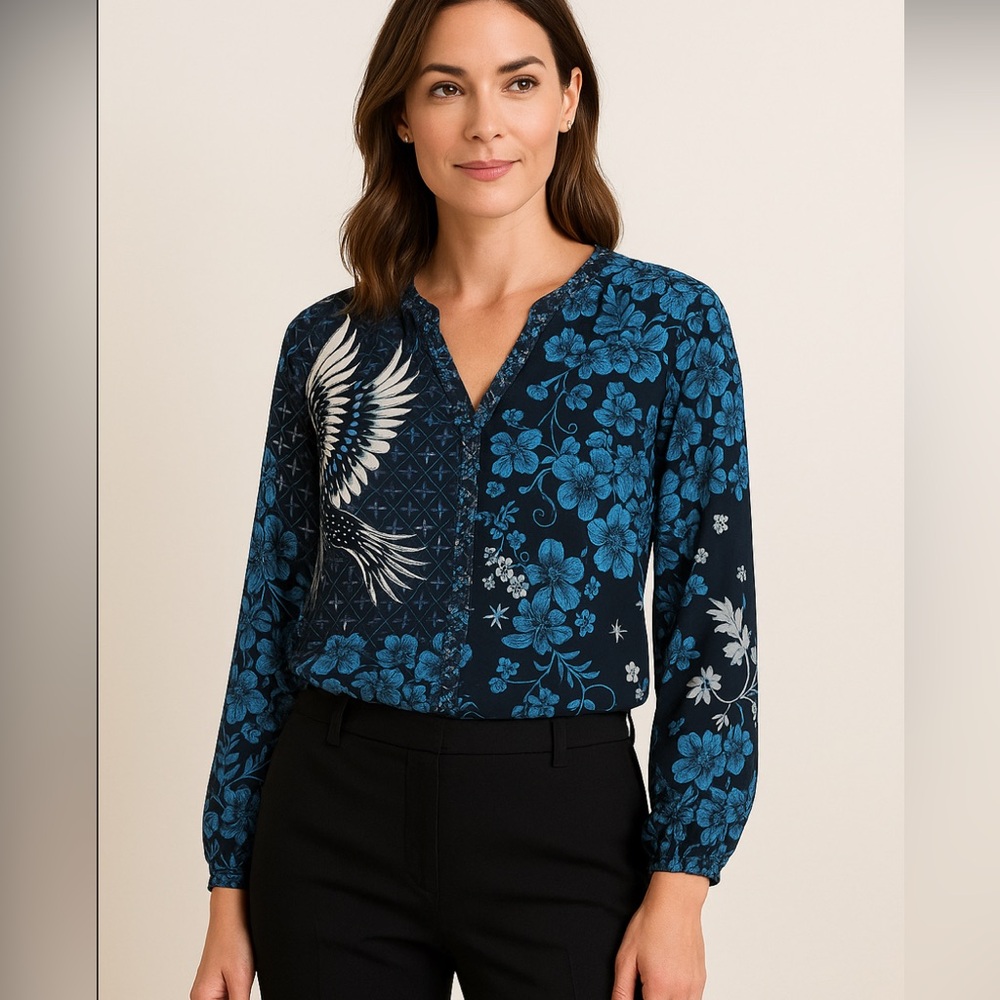Johnny Was Phoenix Tate 100% Silk Boho Patchwork Top | Blue‎ Floral M - Picture 3 of 9